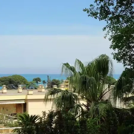 Chenes Lumineux Vue Clim Confort Terrasses Parking *